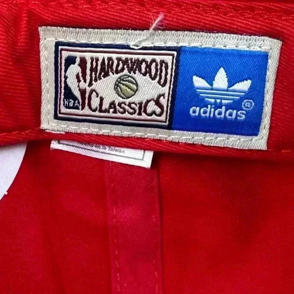 Adidas Hardwood Classics TORONTO RAPTORS NBA SNAPBACK OSFM NWOT - Picture 7 of 8